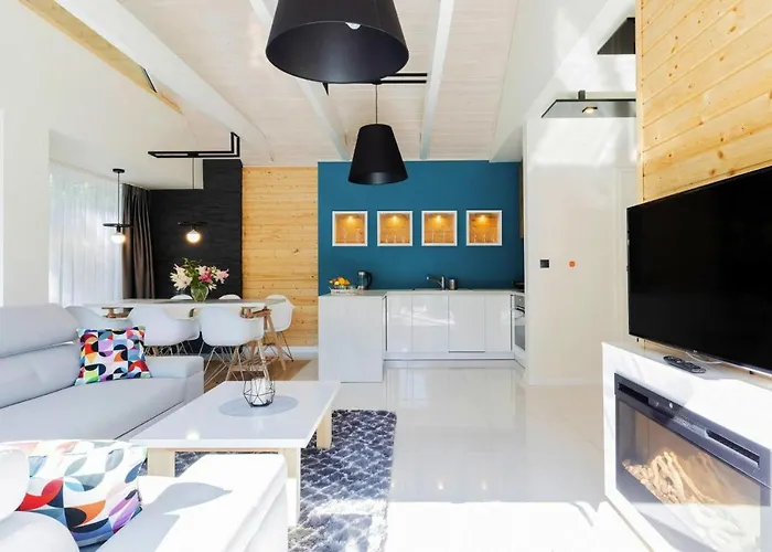 In Near * Ustronie Morskie